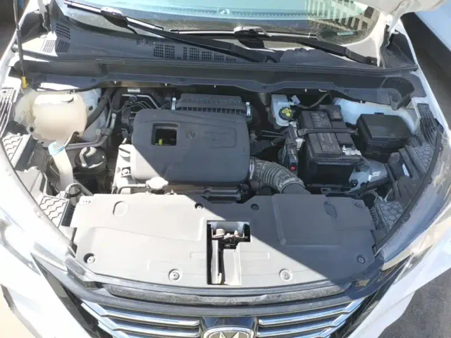 Changan CS15 — Фото автомобиля 19