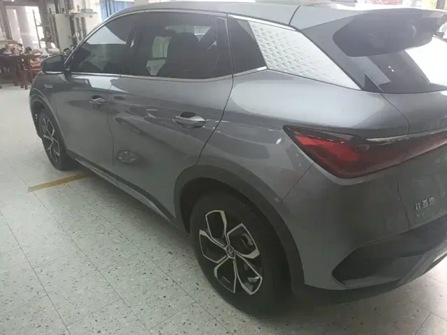 BYD Yuan PLUS — Фото автомобиля 4