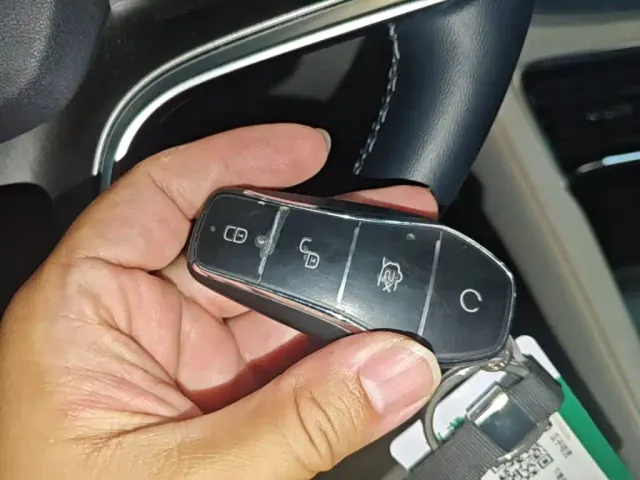 BYD Song PLUS — Фото автомобиля 8