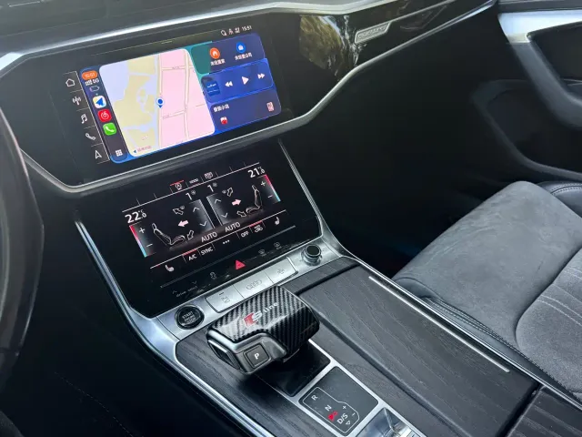 Audi A6L — Фото автомобиля 8