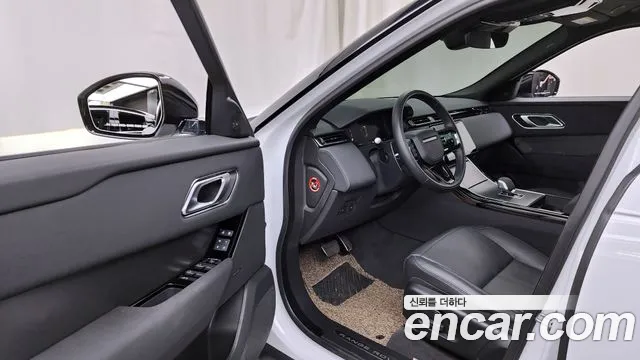 Land Rover Range Rover Velar Range Rover Velar 2.0 P250 Dynamic SE — Фото автомобиля 8