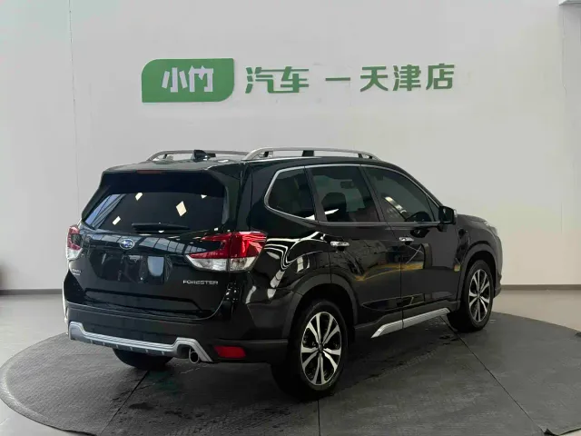 Subaru Forester — Фото автомобиля 6