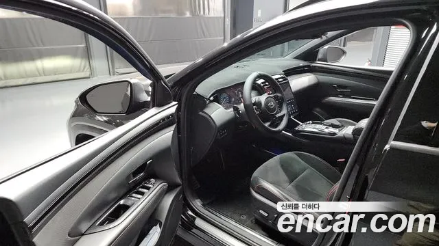 Hyundai Tucson Tucson (NX4) Бензин 1.6 турбо 2WD — Фото автомобиля 10