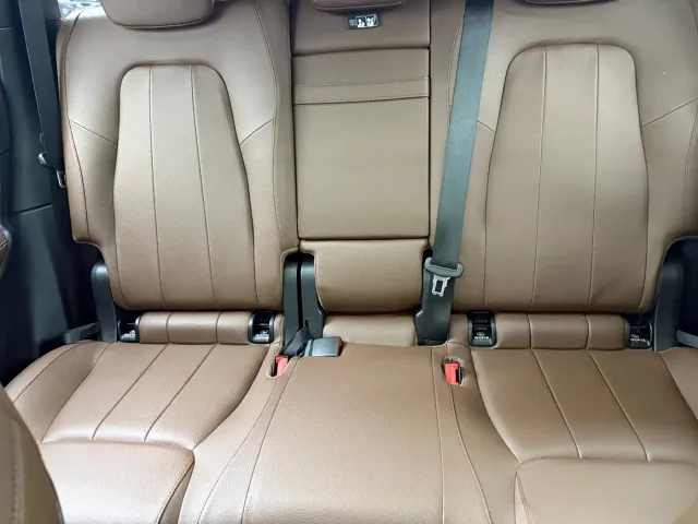 Mercedes-Benz EQB — Фото автомобиля 4