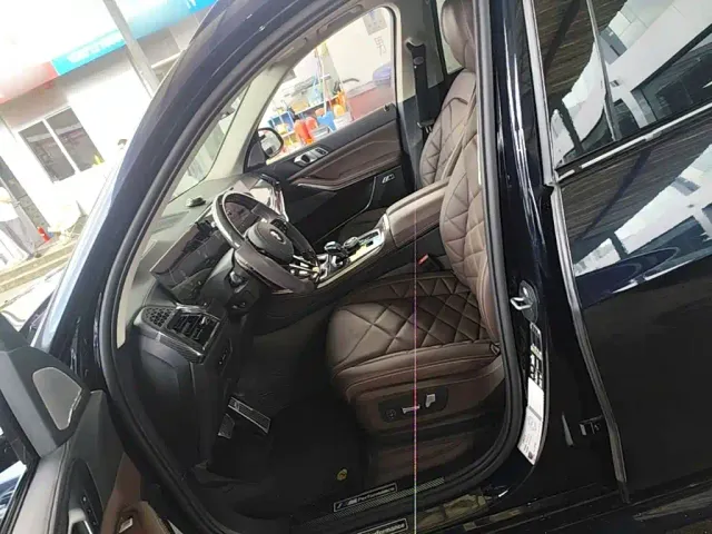 BMW X5 — Фото автомобиля 14