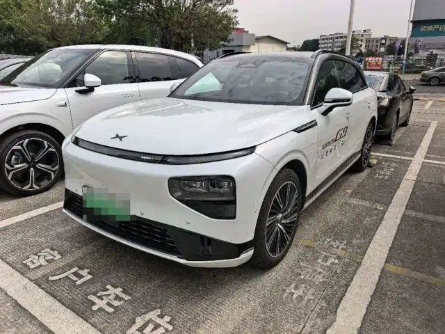 Фотография автомобиля — Xpeng G9