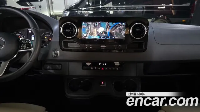 Mercedes-Benz Sprinter — Фото автомобиля 17