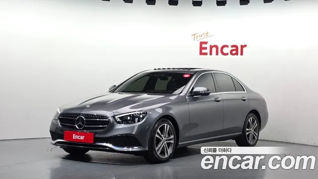 Фотография автомобиля — Mercedes-Benz E-Class W213