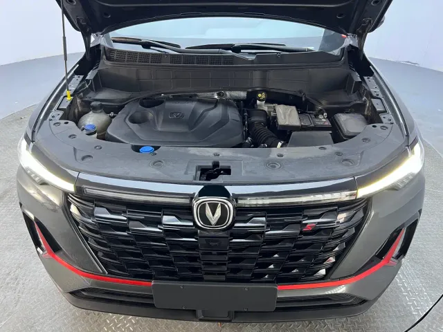 Changan CS35 Plus — Фото автомобиля 18