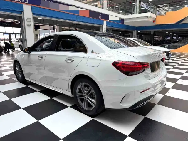 Mercedes-Benz A-Class — Фото автомобиля 14