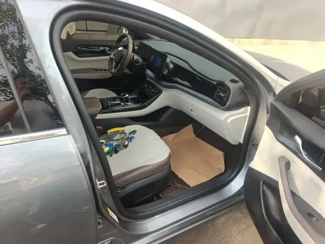 BYD Qin PLUS — Фото автомобиля 8