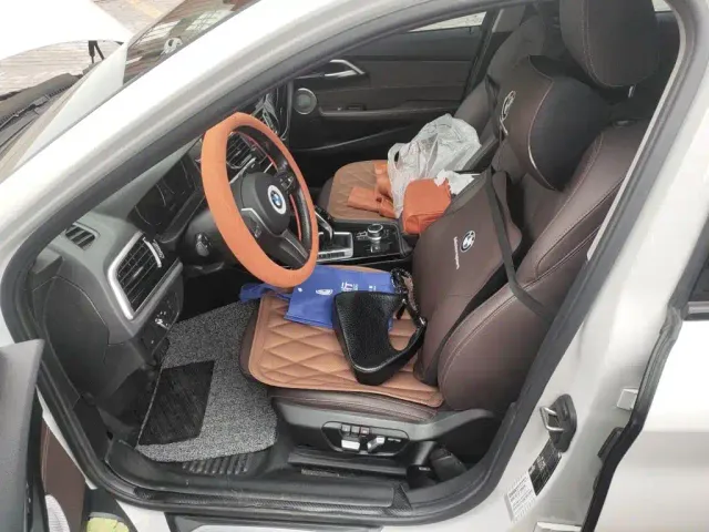 BMW 1 Series — Фото автомобиля 11