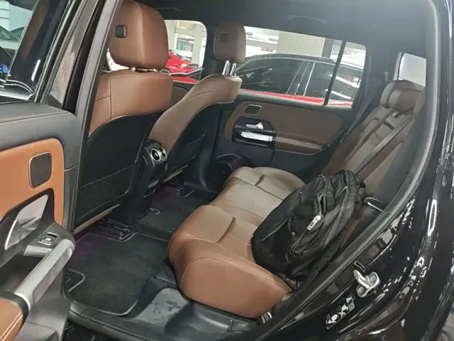 Mercedes-Benz EQB — Фото автомобиля 16