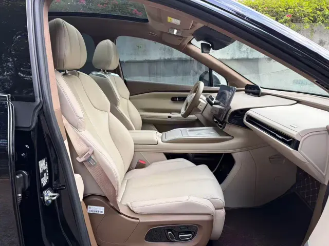 GAC Hyptec HT — Фото автомобиля 16