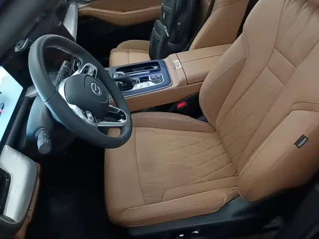 GAC Trumpchi GS8 — Фото автомобиля 14