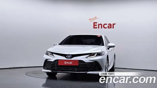 Toyota Camry — Фото автомобиля 3