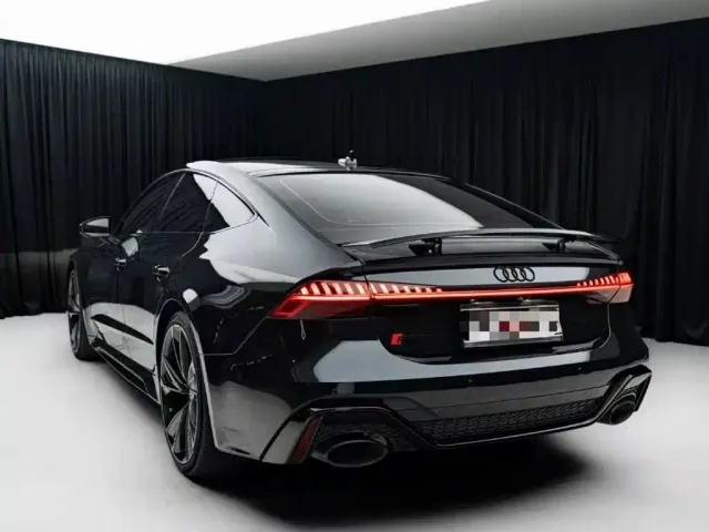 Audi RS 7 — Фото автомобиля 3