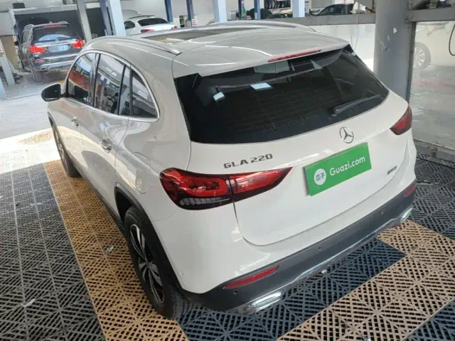 Mercedes-Benz GLA-Class — Фото автомобиля 4