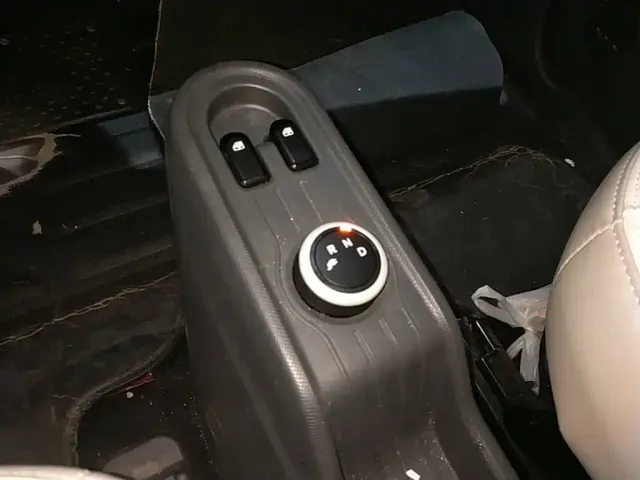 Wuling Hongguang Mini EV — Фото автомобиля 13
