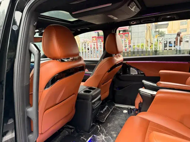 GAC Trumpchi E9 — Фото автомобиля 11
