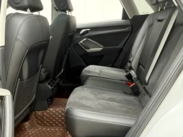 Audi Q3 — Фото автомобиля 16