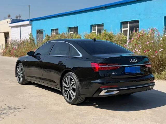 Audi A6L — Фото автомобиля 4