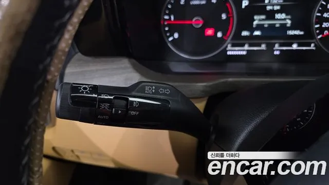 Kia Sorento Sorento 4-е поколение Дизель 2.2 2WD — Фото автомобиля 27