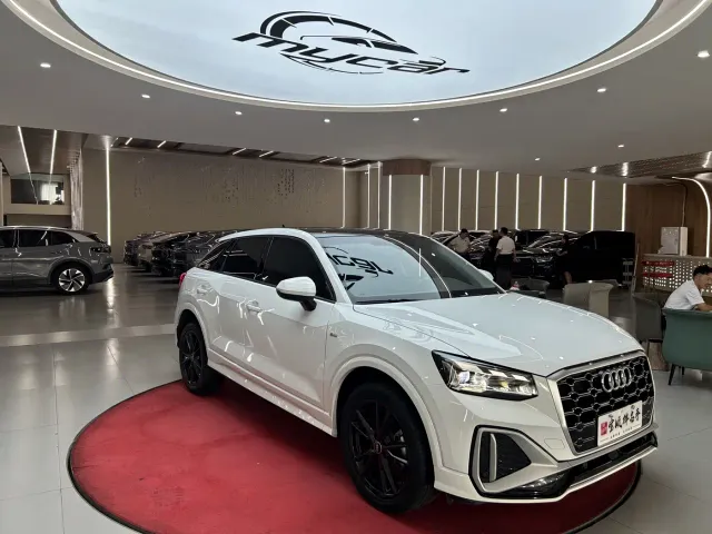 Audi Audi Q2L 2022 35 TFSI Progressive Dynamic — Фото автомобиля 3