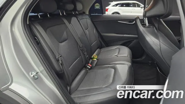 Kia Niro Niro (New) — Фото автомобиля 23