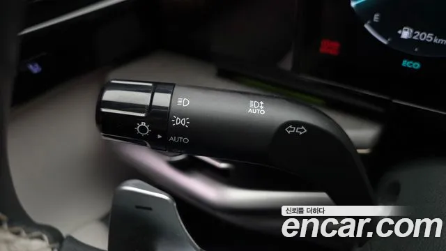 Hyundai Grandeur GN7 — Фото автомобиля 26