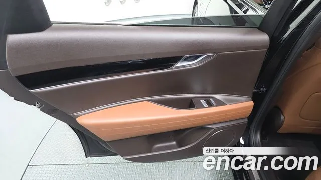 Genesis G80 Бензин 2.5 турбо 2WD — Фото автомобиля 24