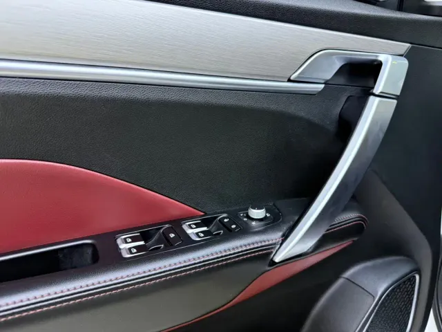 Geely Binyue — Фото автомобиля 13