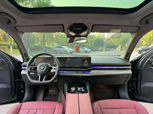 BMW 5 Series — Фото автомобиля 6