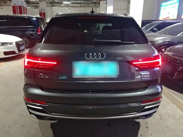 Audi Q3 — Фото автомобиля 5
