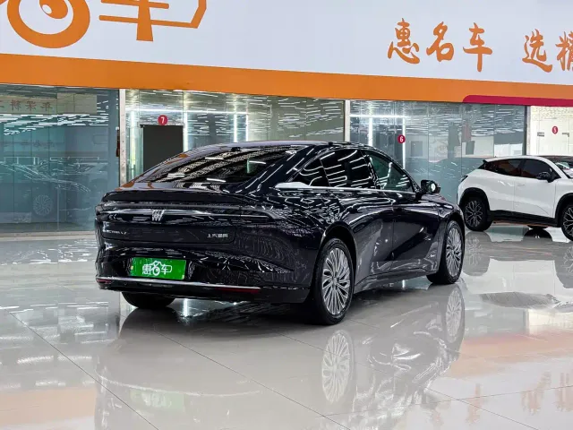 Buick Electra L7 — Фото автомобиля 21