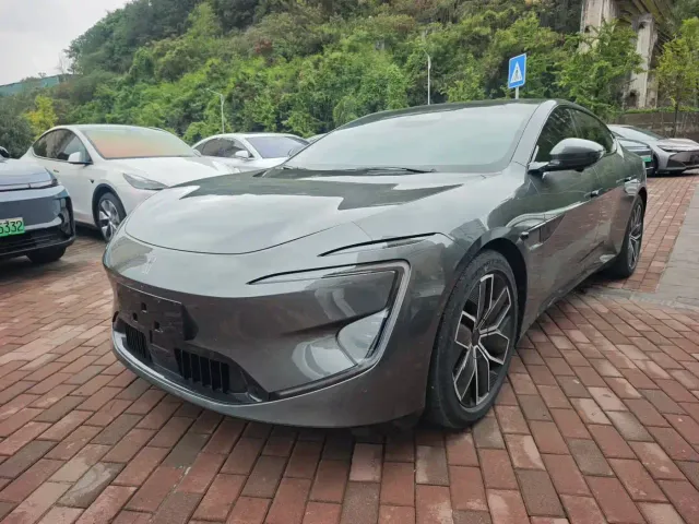 Avatr Avatr 12 2024 700 Triple Laser RWD Luxury Enjoyment Edition — Фото автомобиля 2