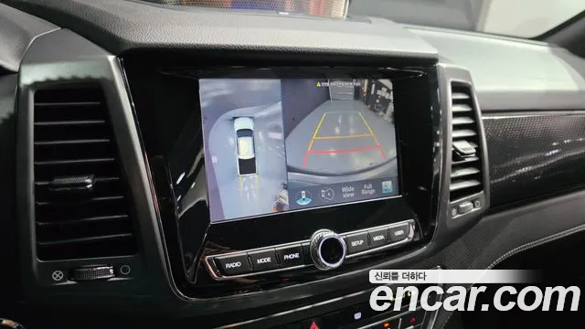 KG_Mobility_Ssangyong Rexton Новый Rexton Sport Khan Дизель 2.2 4WD — Фото автомобиля 13