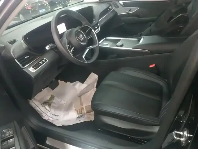 Buick LaCrosse — Фото автомобиля 14