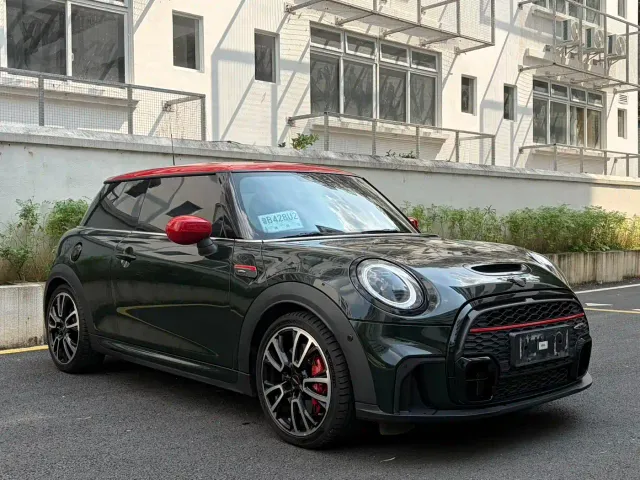 MINI John Cooper Works — Фото автомобиля 6