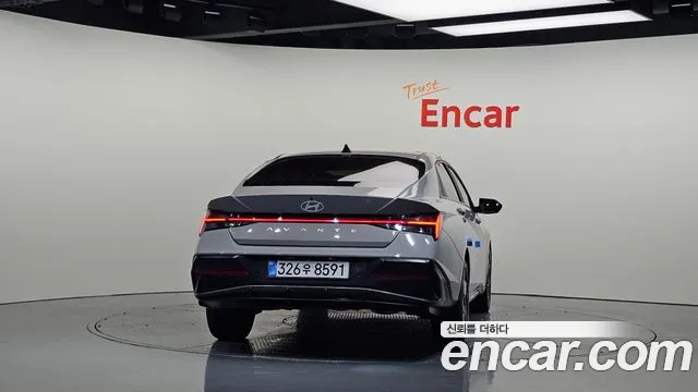 Hyundai AVANTE Новый Avante (CN7) — Фото автомобиля 4