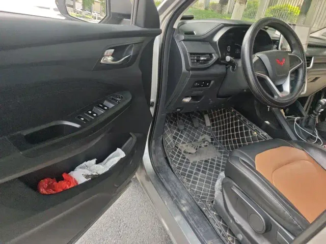 Wuling Hongguang S3 — Фото автомобиля 13