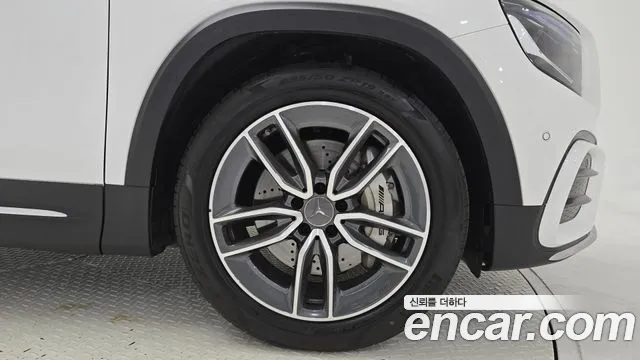 Mercedes-Benz GLB-Class — Фото автомобиля 5