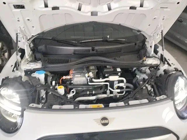 MINI Cooper — Фото автомобиля 19