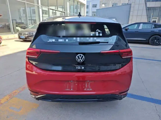Volkswagen ID.3 — Фото автомобиля 5