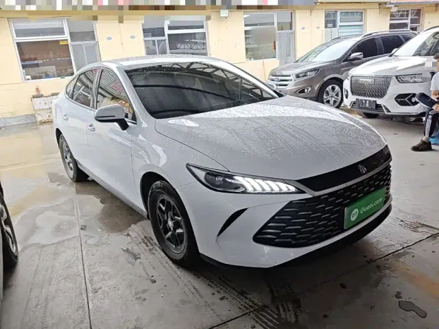 BYD Qin PLUS — Фото автомобиля 3