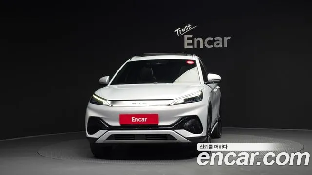 BYD Atto 3 — Фото автомобиля 3