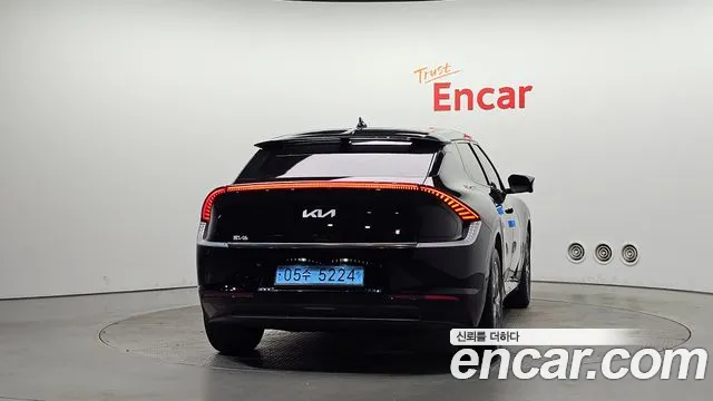 Kia EV6 Long Range — Фото автомобиля 4