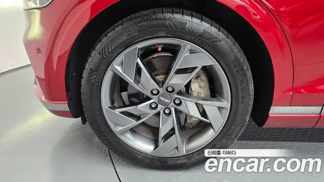 Genesis GV70 Electrified — Фото автомобиля 5