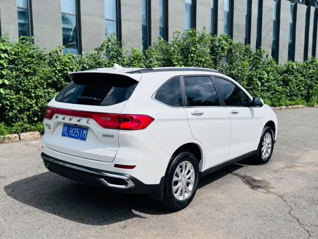 Haval M6 — Фото автомобиля 6