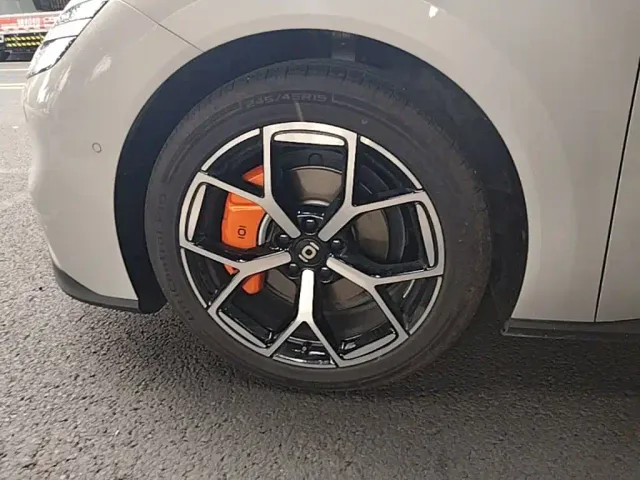 Changan Qiyuan A06 — Фото автомобиля 22